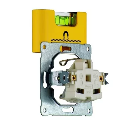 Уровень тип  Pocket Electric  70x20x40мм с магнитом и пазом под отвертку   STABILA купить в Перми