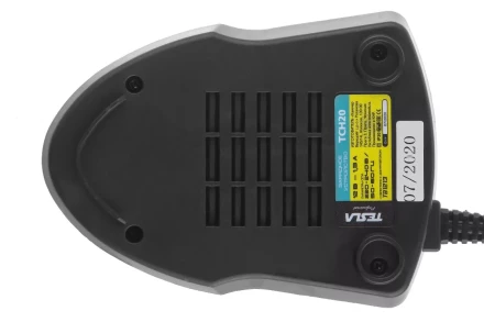 Зарядное устройство TESLA TCH20 купить в Перми