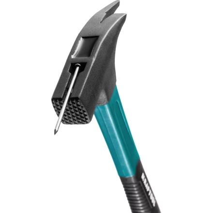 Молоток кровельщика с фиберглассовой рукояткой 20182 купить в Перми