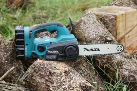 Аккумуляторная цепная пила Makita DUC302RF2 (2*3Ач, ЗУ) купить в Перми