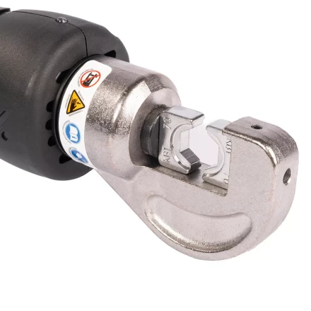 Пресс гидравлический аккумуляторный КВТ ПГРА-70 для опрессовки наконечников до 70 мм (91796) купить в Перми