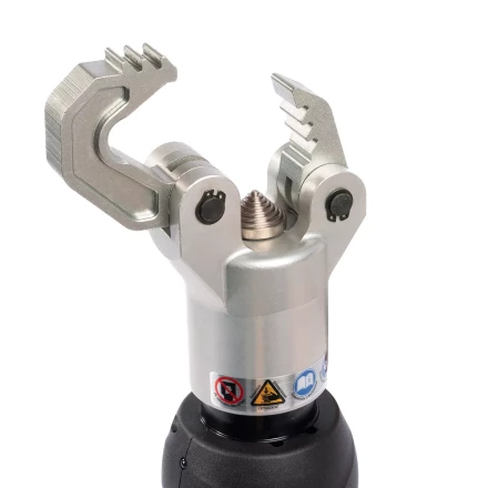 Пресс гидравлический аккумуляторный безматричный КВТ ПГРА-240БМ для опрессовки наконечников до 240 мм (91795) купить в Перми