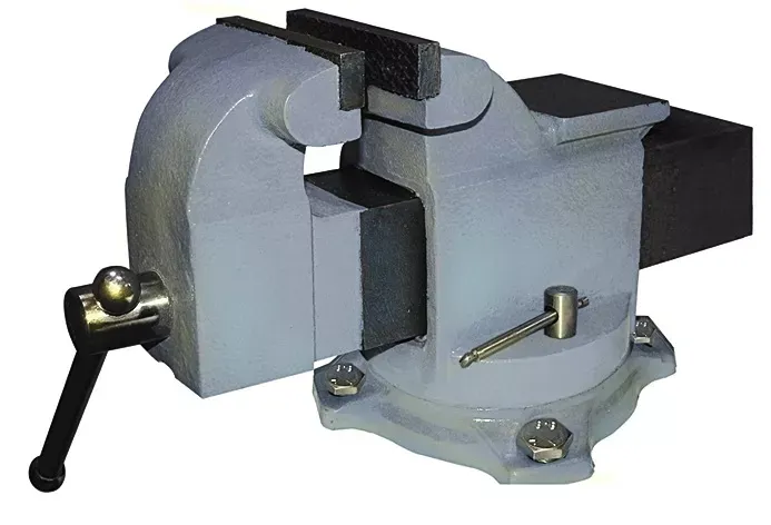 Тиски  слесарные поворотные 150мм с наковальней 20086 купить в Перми