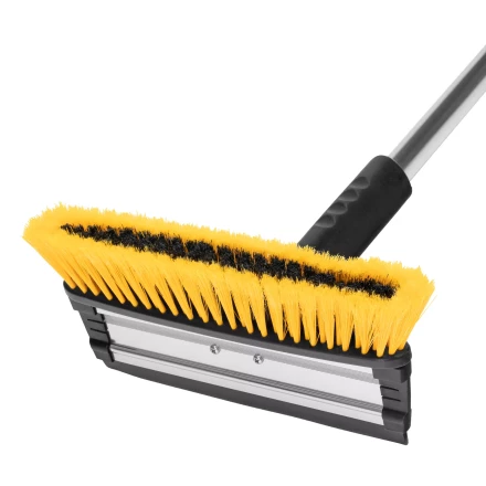 Щетка-сметка для снега со скребком Denzel, телескоп, поворотная голова, водосгон, 900-1200 мм 55308 купить в Перми