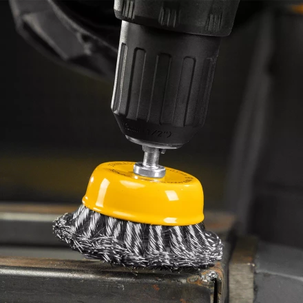 Щетка для дрели Denzel, 65 мм, Чашка, со шпилькой, нержавеющая крученая проволока 744643 купить в Перми