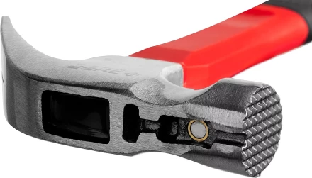 Молоток-гвоздодер ЗУБР &quot;МАСТЕР&quot;, боек c магнитом и фиберглассовой рукояткой, 450 г 20356-450 купить в Перми