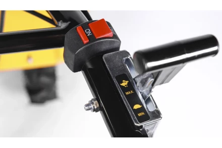 Мотоблок Champion BC8734 (7лс 3F/1R 81см 35см 3,6л 75кг, колеса 4/10&quot; шкив) купить в Перми