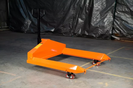 Тележка гидравлическая для рулонов 2500 кг 1150х1150 мм полиуретановые колеса TOR ZT 11802529 купить в Перми