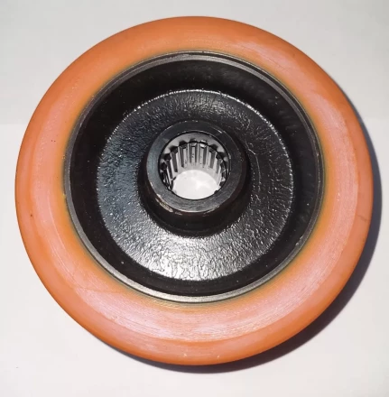 Колесо ведущее 140х55 для тележки гидравлической PPT18H/20Н 1011977 купить в Перми