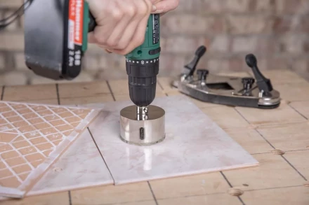 Коронка алмазная HAMMER Ф68мм HEX (DHS 68.0*65/5) купить в Перми