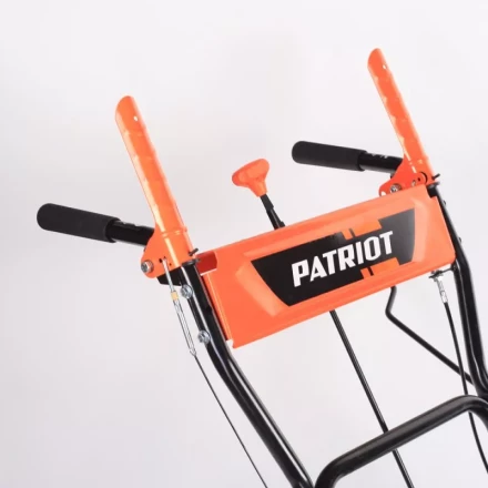 Бензиновый снегоуборщик PATRIOT PS 700 купить в Перми