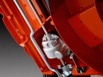 Газонокосилка бензиновая Husqvarna LC 551SP. Профи самоходная KawasakiFJ180 купить в Перми