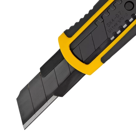 Нож Denzel, 18 мм, сменное лезвие, SK4, корпус из ABS + TPR, торцевой зажим, 78903 купить в Перми