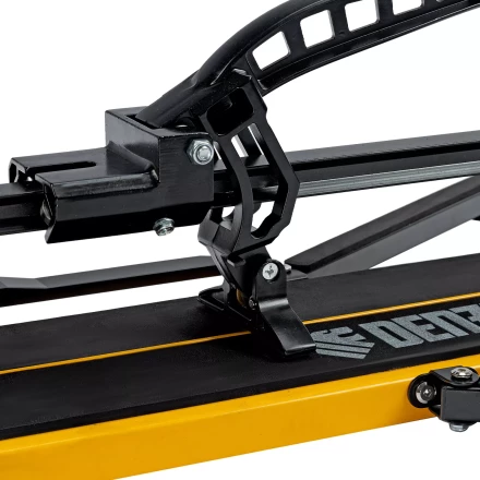 Плиткорез рельсовый Denzel 800х16мм, каретка на подш., стальная станина, усил. рукоятка-пенал 877016 купить в Перми