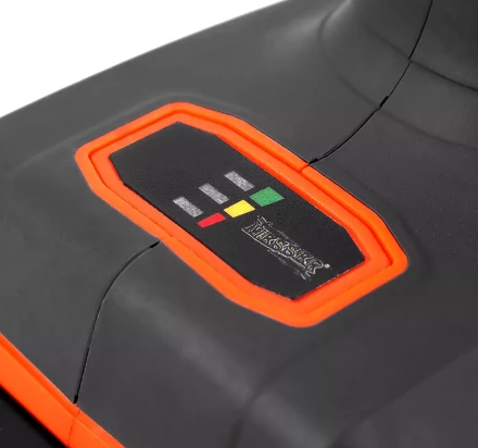 Аккумуляторная циркулярная пила MESSER DCH1 125мм 2Ач купить в Перми