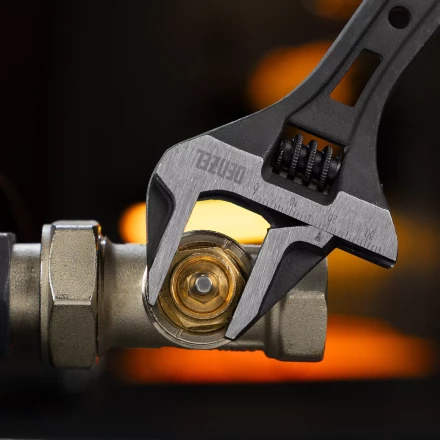 Ключ разводной Denzel, 200 мм, CrV, кованый, 15748 купить в Перми