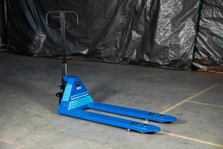 Тележка гидравлическая низкопрофильная 65 мм  3000 кг 1150 мм полиуретановые колеса TOR RHP 1006204 купить в Перми