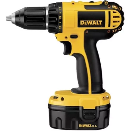 Дрель-шуруповерт аккумуляторная DeWalt DC 733 KAT купить в Перми