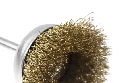 Кордщетка HAMMER чаша 50мм для дрели гофрированная латунированная сталь (207-201) купить в Перми