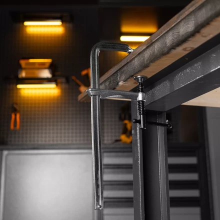 Струбцина Denzel F-образная, 100x300мм, кованая 20470 купить в Перми