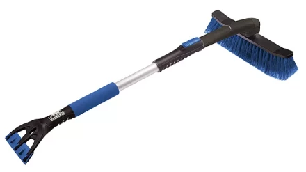 Щетка-сметка для снега со скребком  телескопическая БАРС 55324 купить в Перми