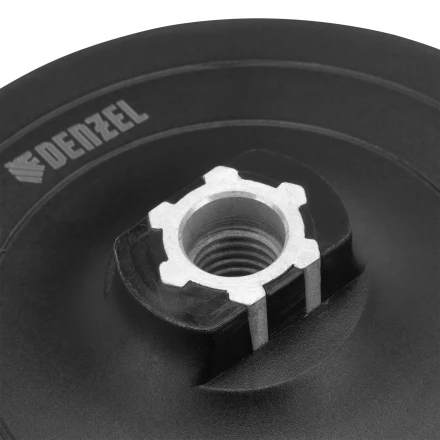 Тарелка опорная для дрели и УШМ с липучкой, 125 мм, твердая, с адаптером c М14 на d8 Denzel 76254 купить в Перми