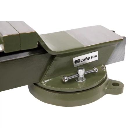 Тиски слесарные Сибртех 18618, 100 мм, стальные, поворотные купить в Перми