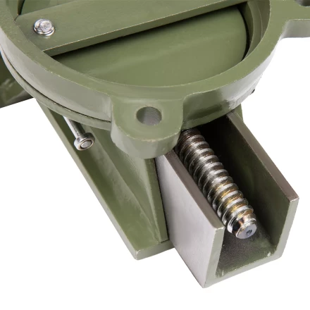 Тиски слесарные Сибртех 18619, 125 мм, стальные, поворотные купить в Перми