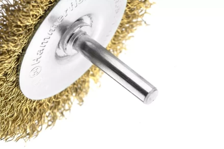 Кордщетка HAMMER плоская 75мм для дрели гофрированная латунированная сталь (207-207) купить в Перми