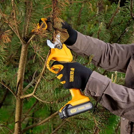 Перчатки универсальные,силиконовое нанесение, размер 9// Denzel 67999 купить в Перми