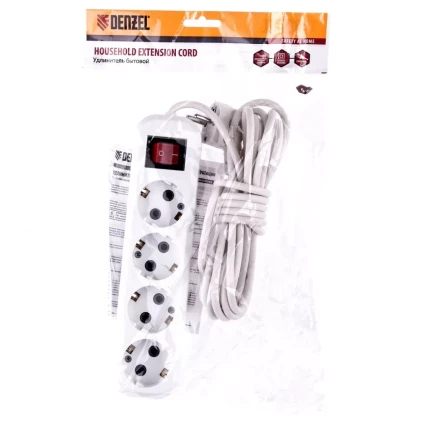 Удлинитель бытовой с заземлением и выключателем 5 м 4 розетки 10 A серия УХз10 Denzel 95978 купить в Перми