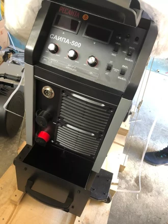Полуавтоматический сварочный аппарат инверторный Ресанта САИПА-500 купить в Перми