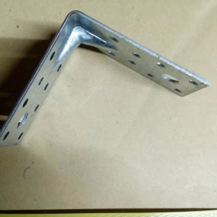 Крепежный уголок усиленный 2.0 мм KUU 70x70x40 мм СИБРТЕХ Россия 46409 купить в Перми