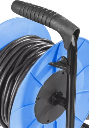 Удлинители на катушке силовые провод ПВС 3х1(15) кв мм серия ПРОФЕССИОНАЛ купить в Перми