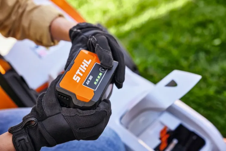 Газонокосилка (аккум) STIHL RMA 239.1 до 500м2 AK-System купить в Перми