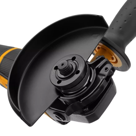 Машина углошлифовальная аккумуляторная бесщет. Denzel BLG-IB-18-125-0, Li-ion, 18 В 27004 купить в Перми