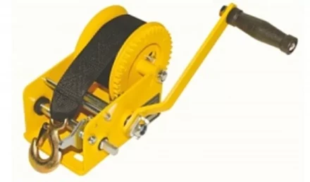 Лебедка ручная LRB 2500, 1134 кг, лента 10 м. LB купить в Перми