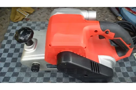 Ленточная шлифмашина Makita M9400 купить в Перми