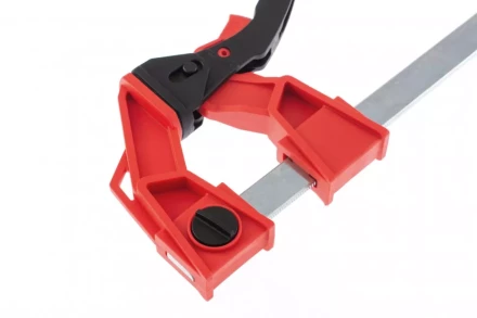 Струбцина реечная быстрозажимная усиленная пластиковый корпус рычажно-храповой механизм 250 х 100 х 401 мм штанга 5 х 22 мм Matrix 20727 купить в Перми