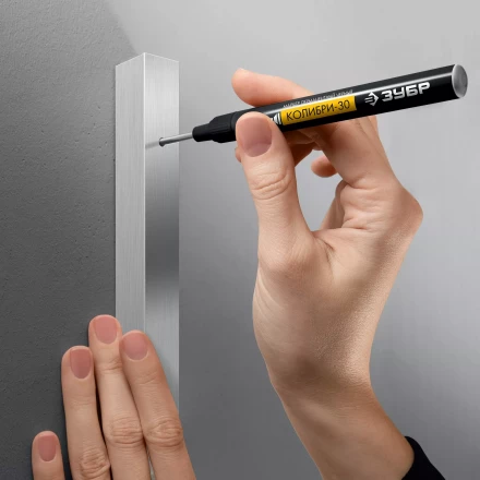 ЗУБР Колибри-30 черный, наконечник L 30 мм,  2.8 мм, перманентный маркер для отверстий (06338-2) купить в Перми