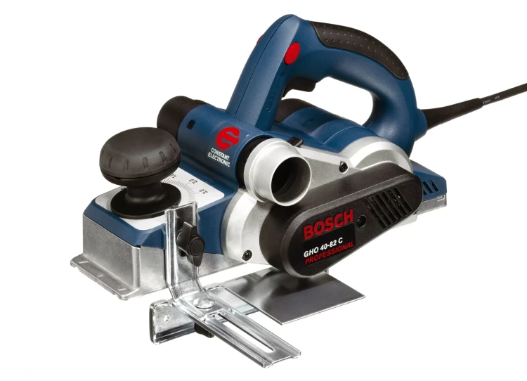 Рубанок электрический Bosch GHO 40-82 C купить в Перми