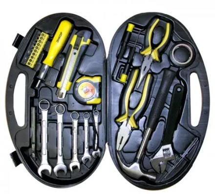 Набор инструмента 28 предметов пластиковый кейс 57052 купить в Перми