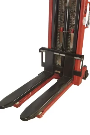 Штабелер гидравлический 2,0 т 2,0 м TOR CTY-EH с раздвижными вилами 1005764 купить в Перми