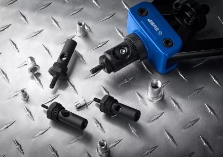 ЗУБР сменная насадка М5 для заклепочников 31055, 31056 (31056-M5) купить в Перми