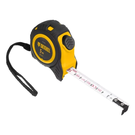 Рулетка Denzel  5м х 25мм, обрезиненный корпус, автоматическая фиксация, 31552 купить в Перми