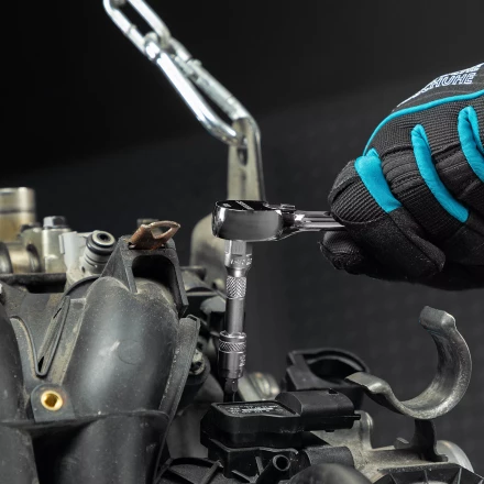 Ключ-трещотка 1/4&quot; Gross 14050, CrV, 120 зубьев, цельнометаллический, хром купить в Перми