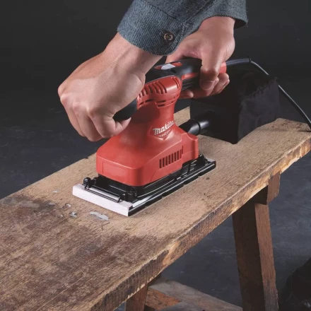 Виброшлифмашина Makita M9203 купить в Перми