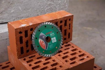 Круг алмазный HAMMER (206-112 DB TB) Ф125х22мм универсальный купить в Перми