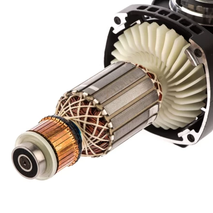 Угловая шлифмашина AG-180-2000 Denzel 26912 купить в Перми