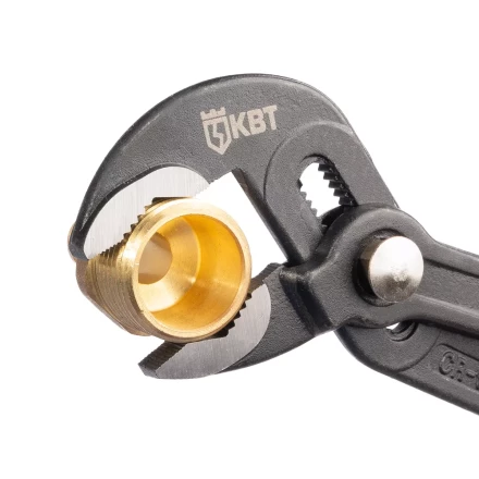 Клещи переставные КВТ с кнопочной самофиксацией 180 мм (85282) купить в Перми